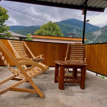 Nina'S Corner Apartment Borjomi Luaran gambar